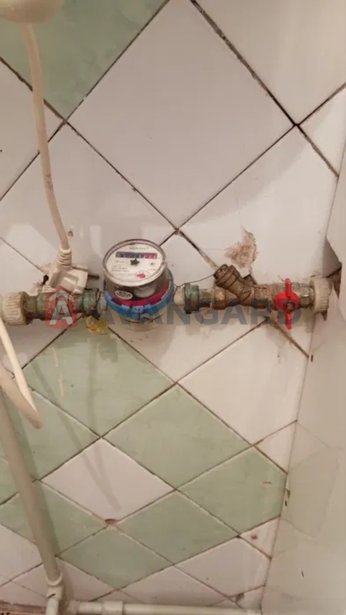 2 ��. ��������, 52/-/6 ��. �., 1/3 ������ ���� 7