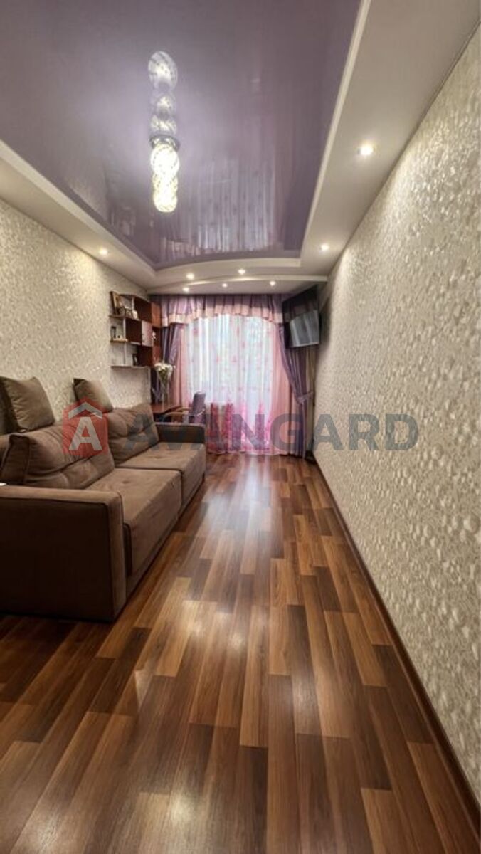 3 ����. ��������, 62/-/7 ��. �., 3/9 ���� ���� 4