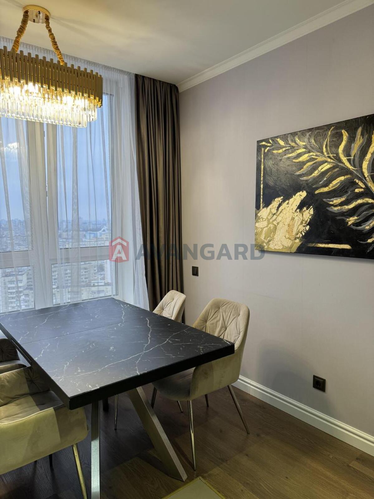 2 ��. ��������, 56/32/11 ��. �., 24/26 ������ ���� 11