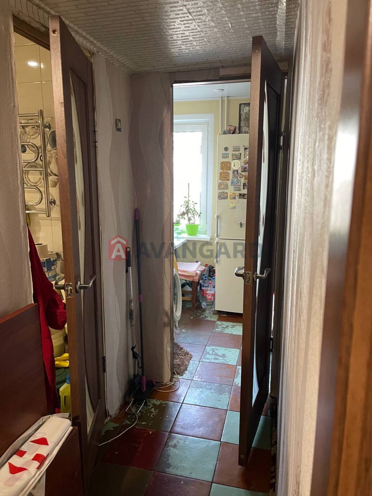 1 ��. ��������, 41,7/19,8/6,1 ��. �., 2/9 ������ ���� 12