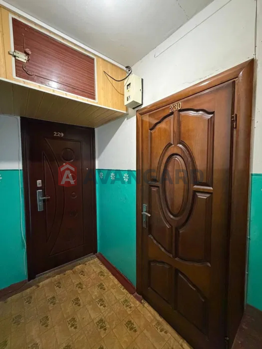 1 ��. ��������, 18/-/6 ��. �., 2/5 ������ ���� 12