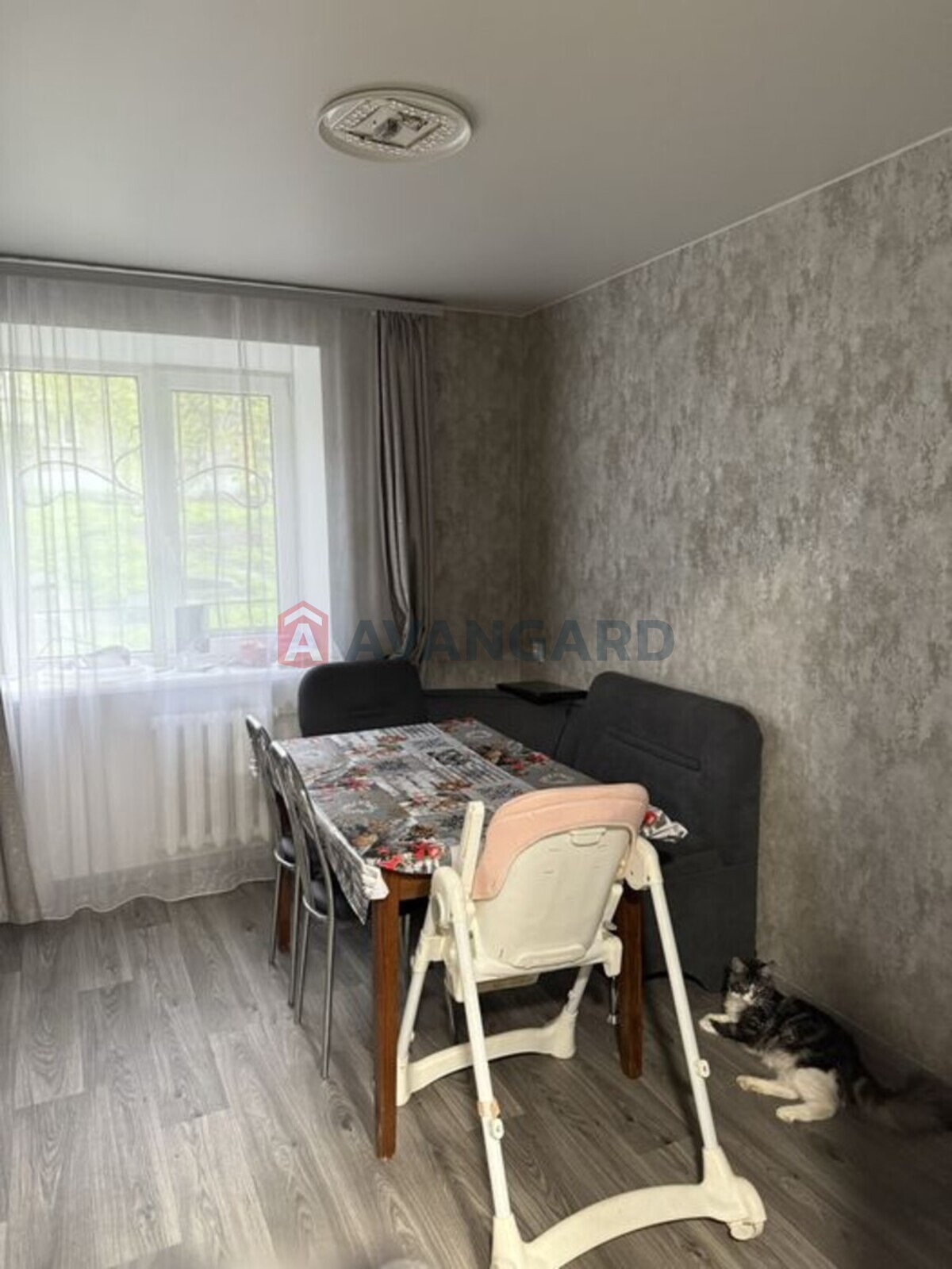 2 ��. ��������, 52/-/5 ��. �., 1/5 ������ ���� 3