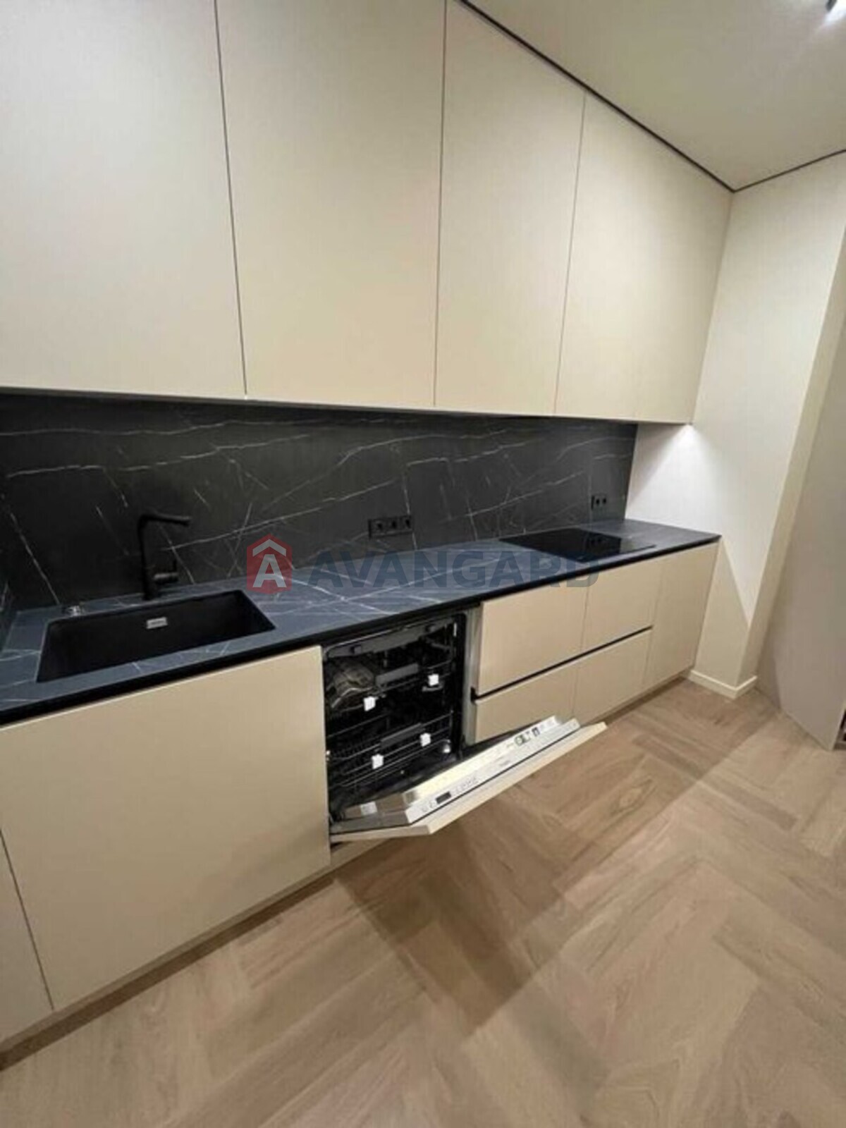 2 ����. ��������, 67/-/12 ��. �., 19/22 ���� ���� 11