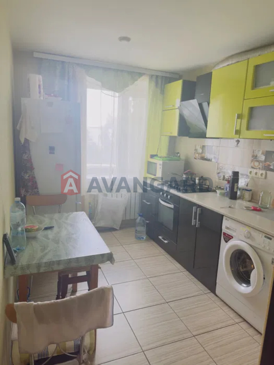 1 ��. ��������, 36/-/7 ��. �., 4/14 ������ ���� 3