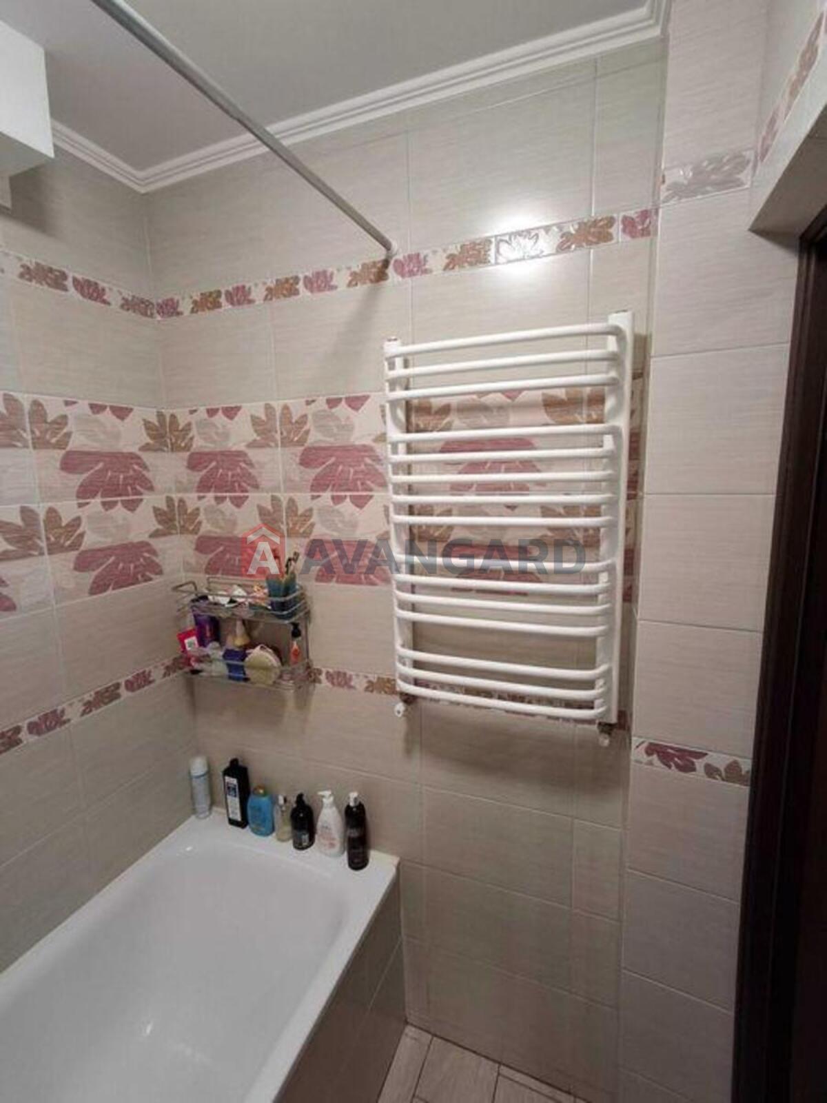 2 ����. ��������, 57/-/9 ��. �., 3/5 ���� ���� 14