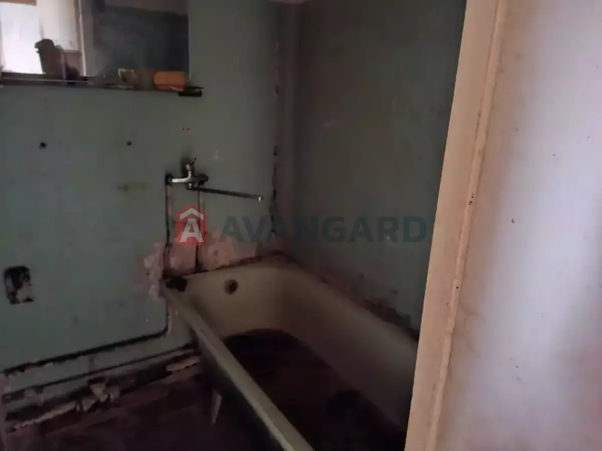 2 ��. ��������, 47/27/7 ��. �., 3/9 ������ ���� 7