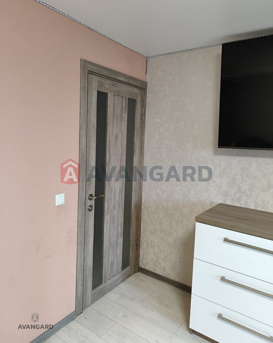 1 ����. ��������, 36/20/6 ��. �., 8/9 ���� ���� 11