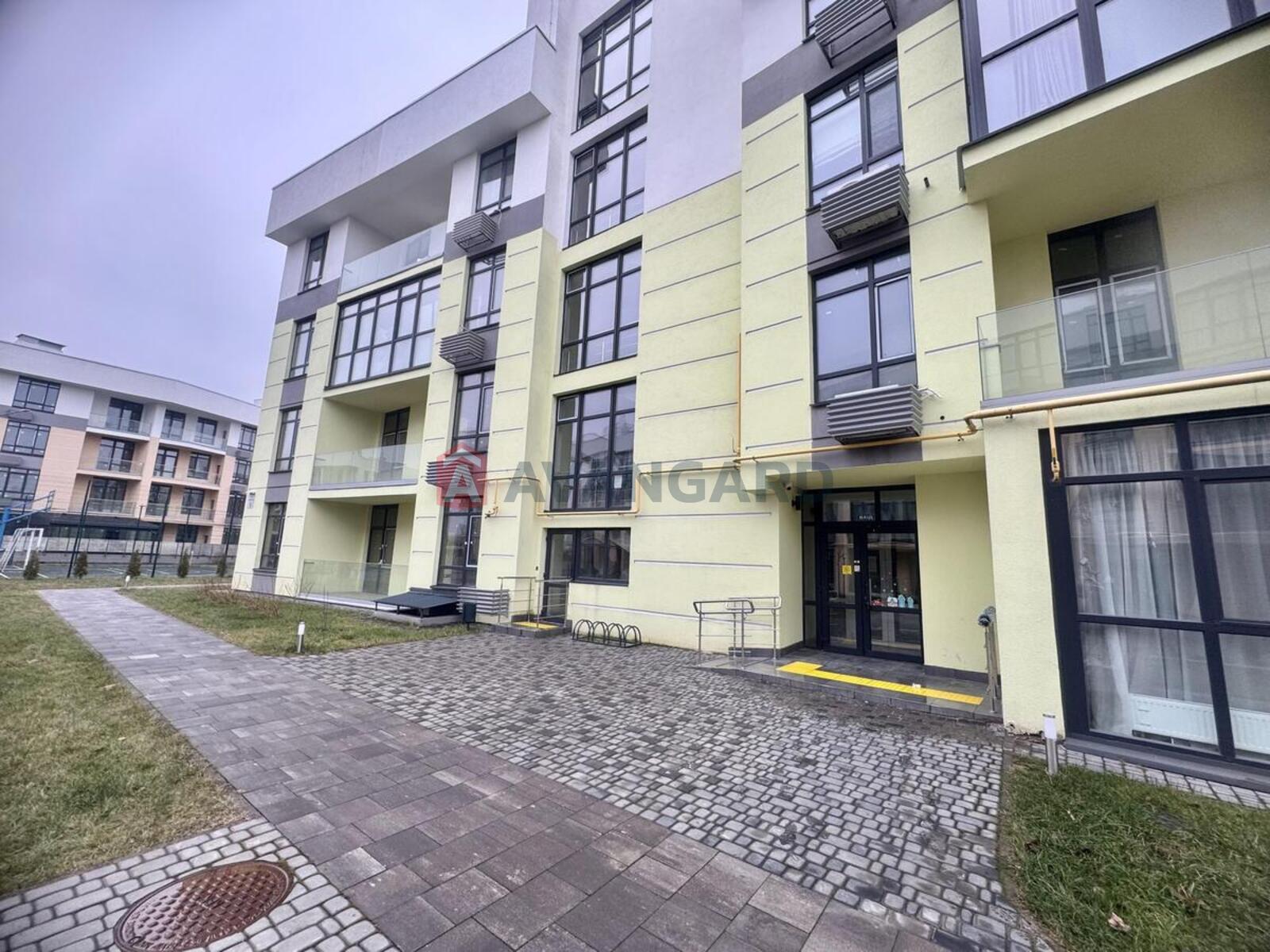 3 ����. ��������, 74/38/13 ��. �., 2/4 ���� ���� 1