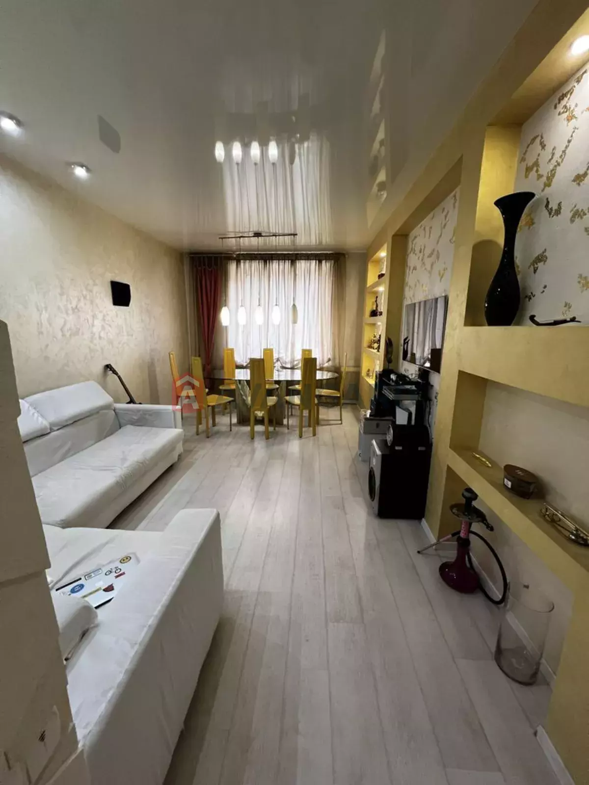 3 ��. ��������, 96/-/15 ��. �., 2/5 ������ ���� 1