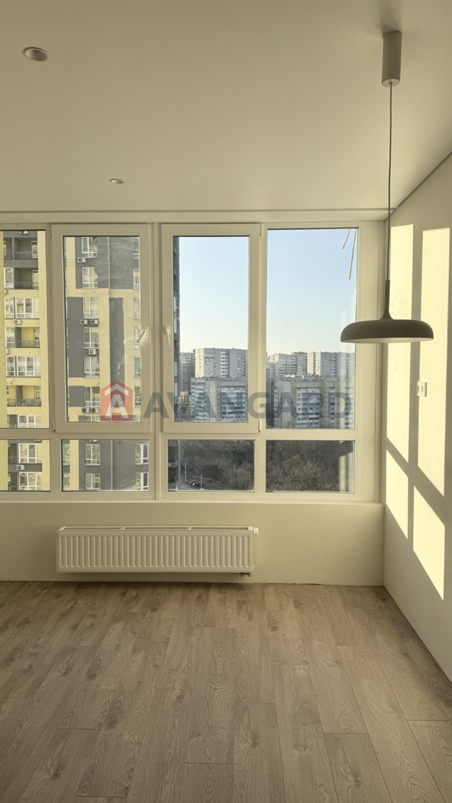 1 ��. ��������, 43/17/20 ��. �., 16/26 ������ ���� 1