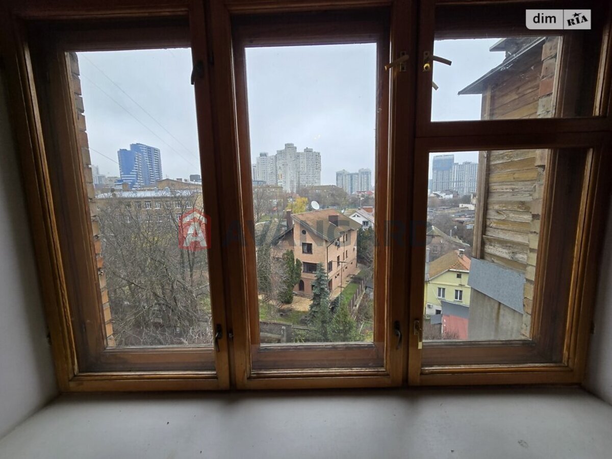 2 ��. ��������, 60/33/9 ��. �., 8/10 ������ ���� 8