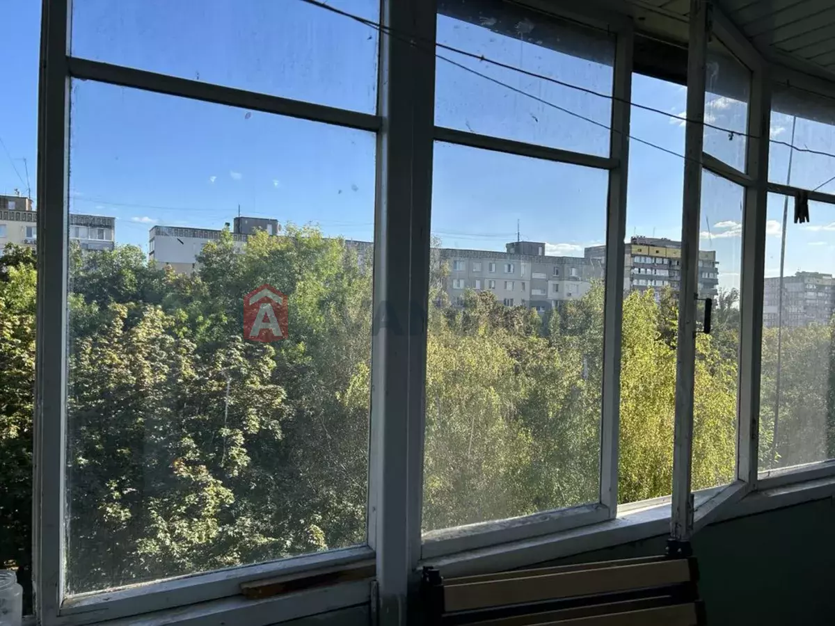 2 ��. ��������, 50/-/7 ��. �., 6/9 ������ ���� 12