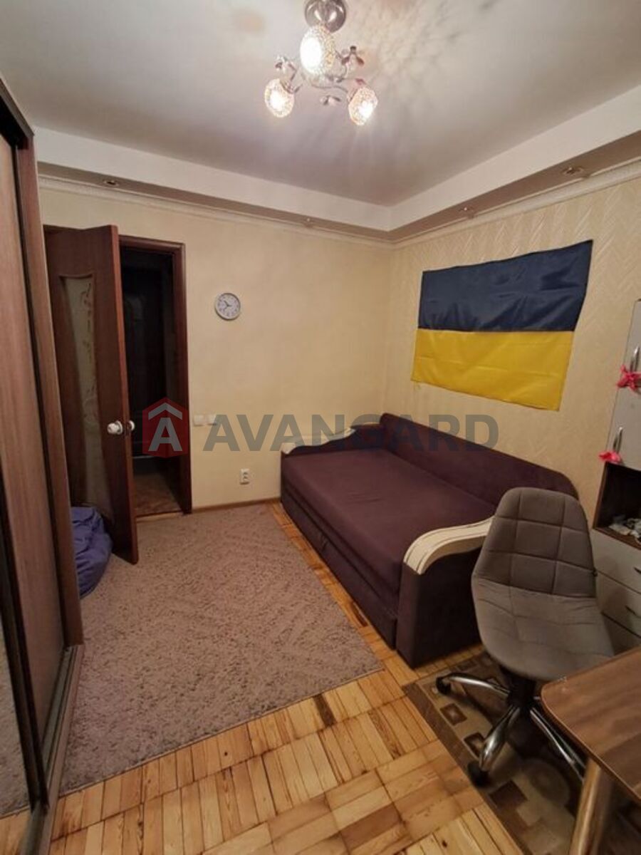 2 ����. ��������, 49/-/9 ��. �., 7/9 ���� ���� 4