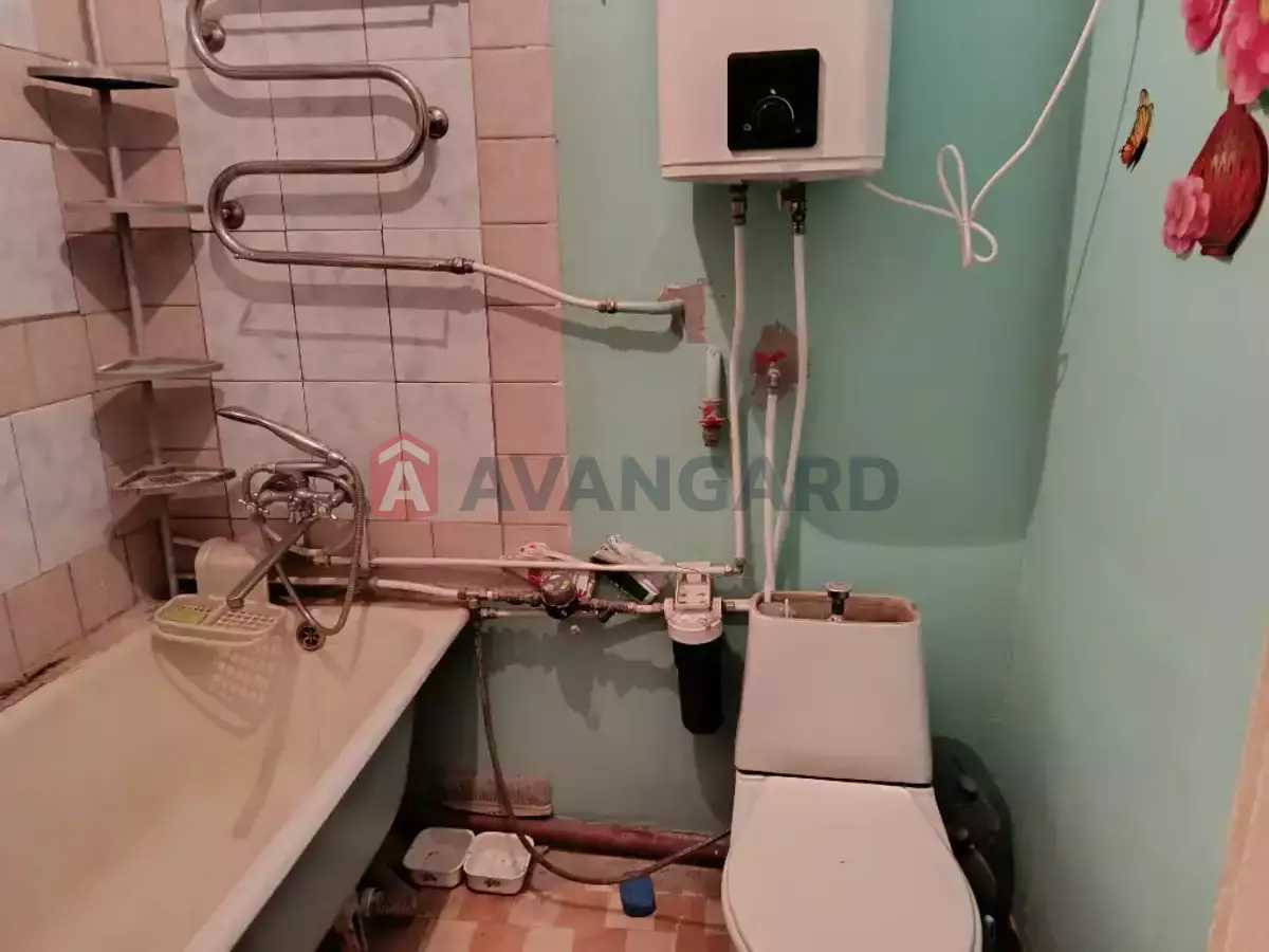 2 ��. ��������, 42/24/6 ��. �., 2/4 ������ ���� 7