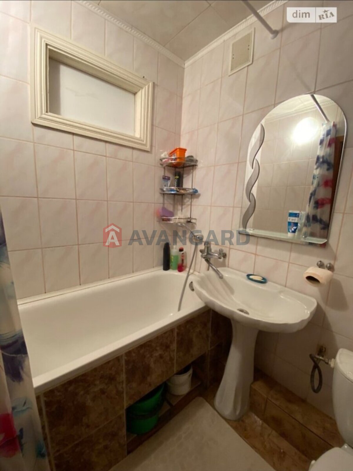 1 ��. ��������, 32/15/7 ��. �., 9/9 ������ ���� 4