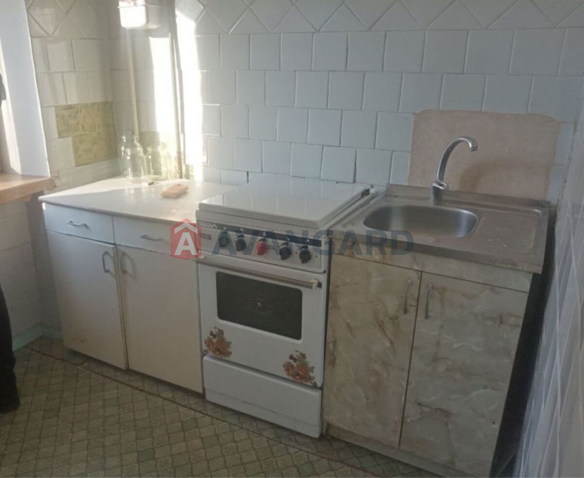 2 ����. ��������, 46/-/7 ��. �., 2/5 ���� ���� 1