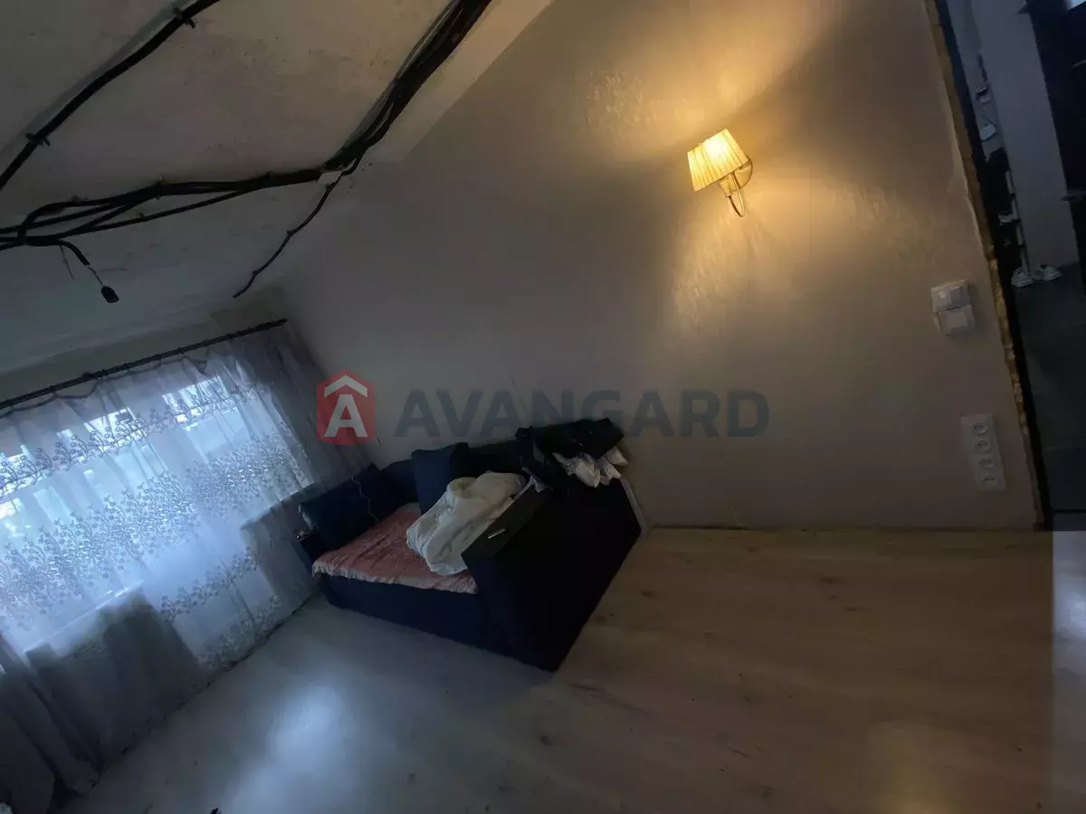 2 ��. ��������, 45/28/6 ��. �., 5/5 ������ ���� 8