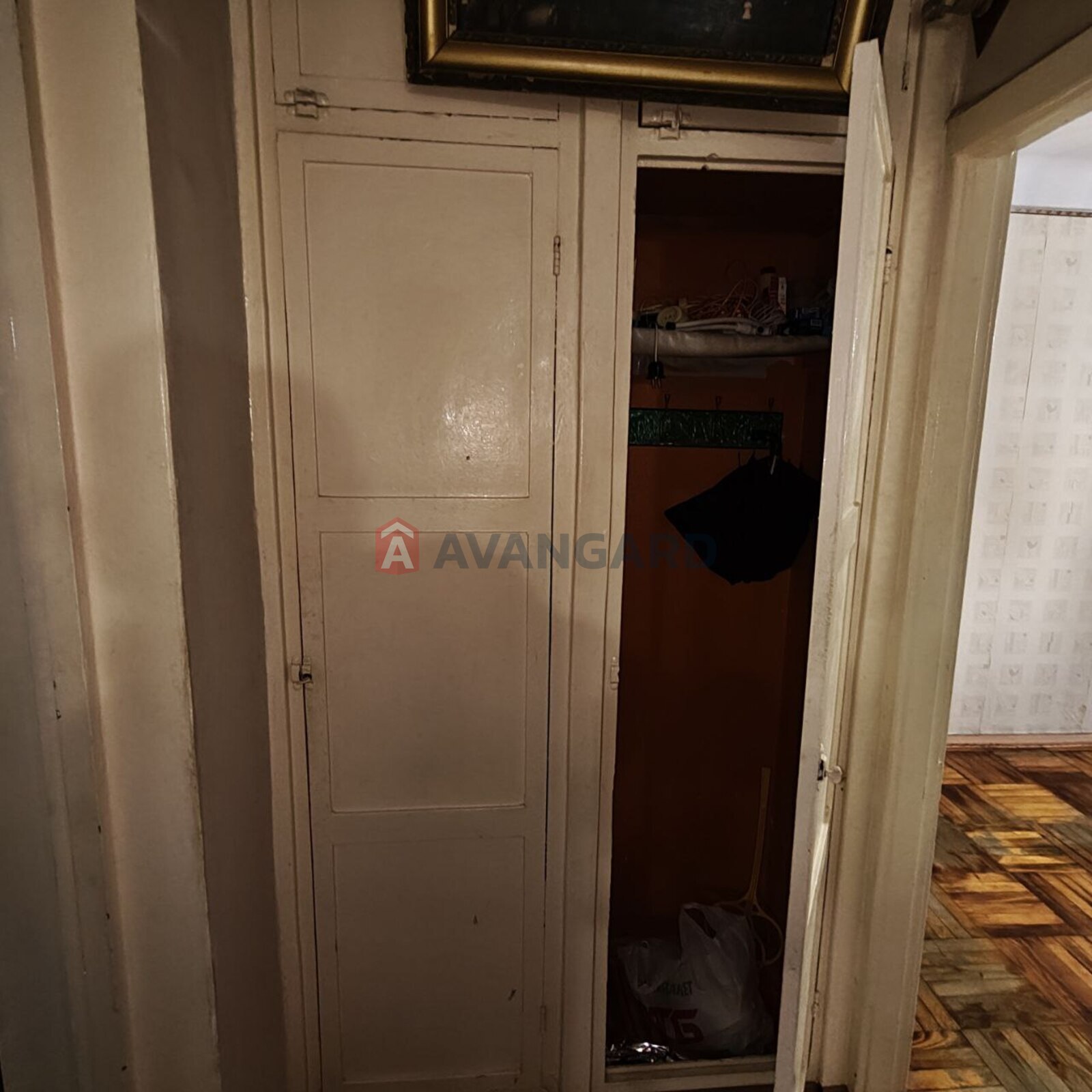 2 ����. ��������, 50/-/6 ��. �., 3/5 ���� ���� 14