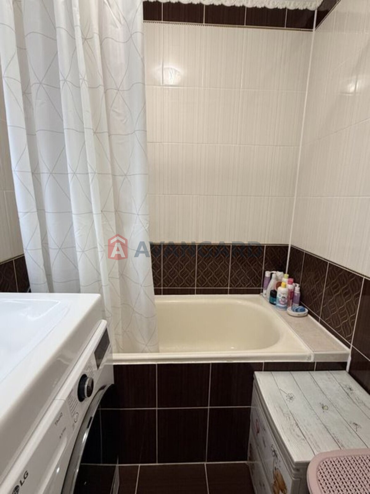 2 ��. ��������, 50/-/7 ��. �., 12/14 ������ ���� 10