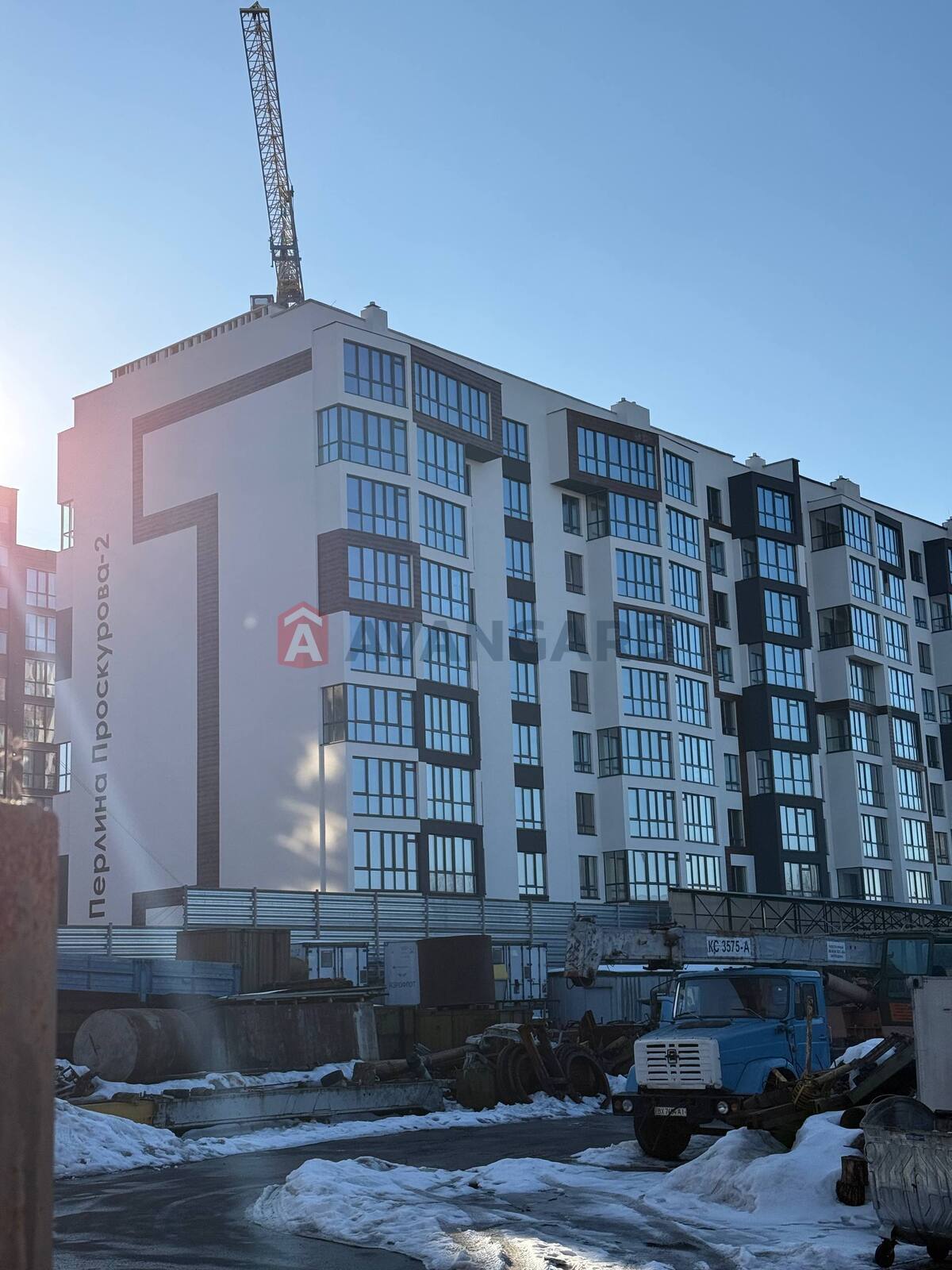 1 ��. ��������, 40/13/18 ��. �., 2/10 ������ ���� 2