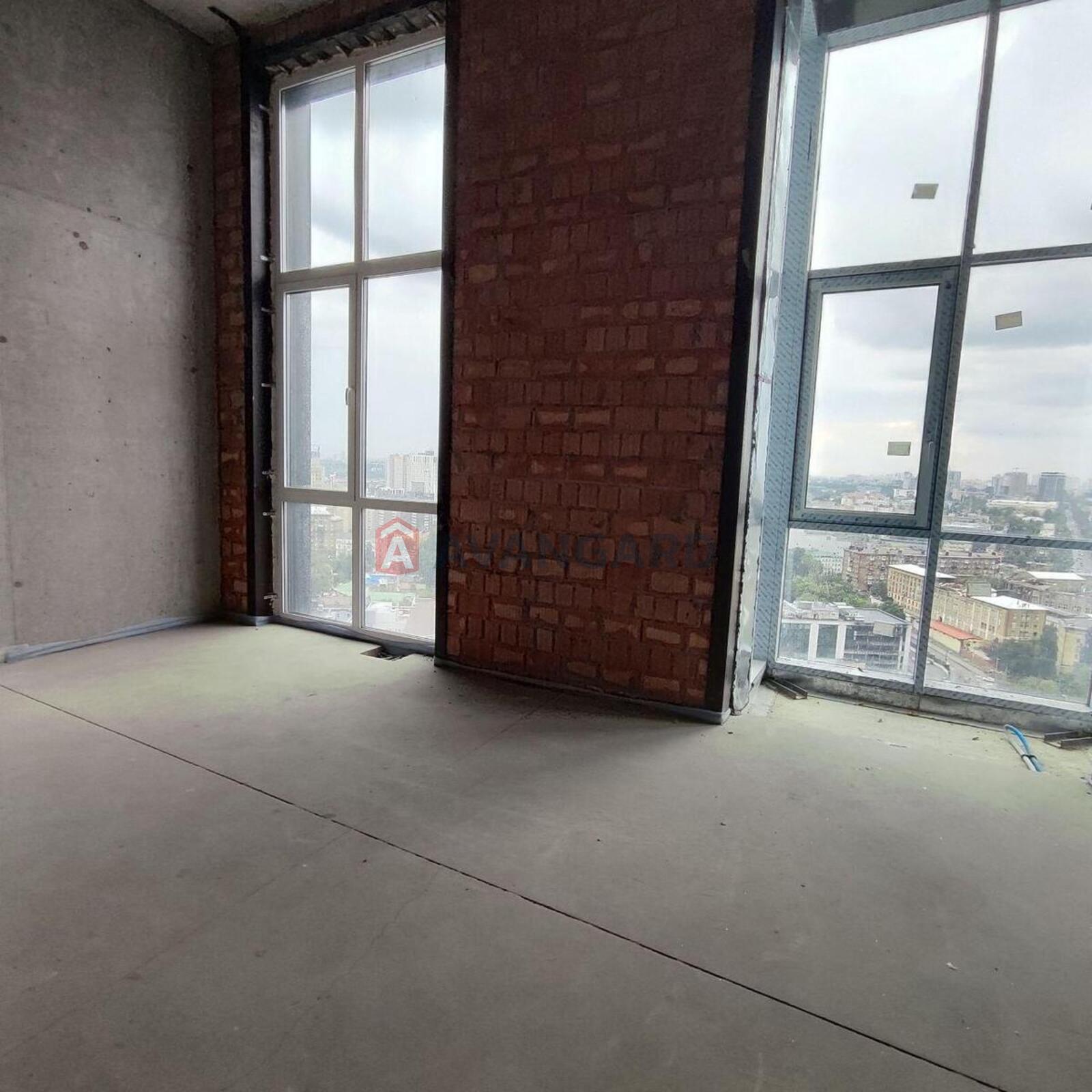 5 ��. ��������, 240/98/32 ��. �., 24/25 ������ ���� 4