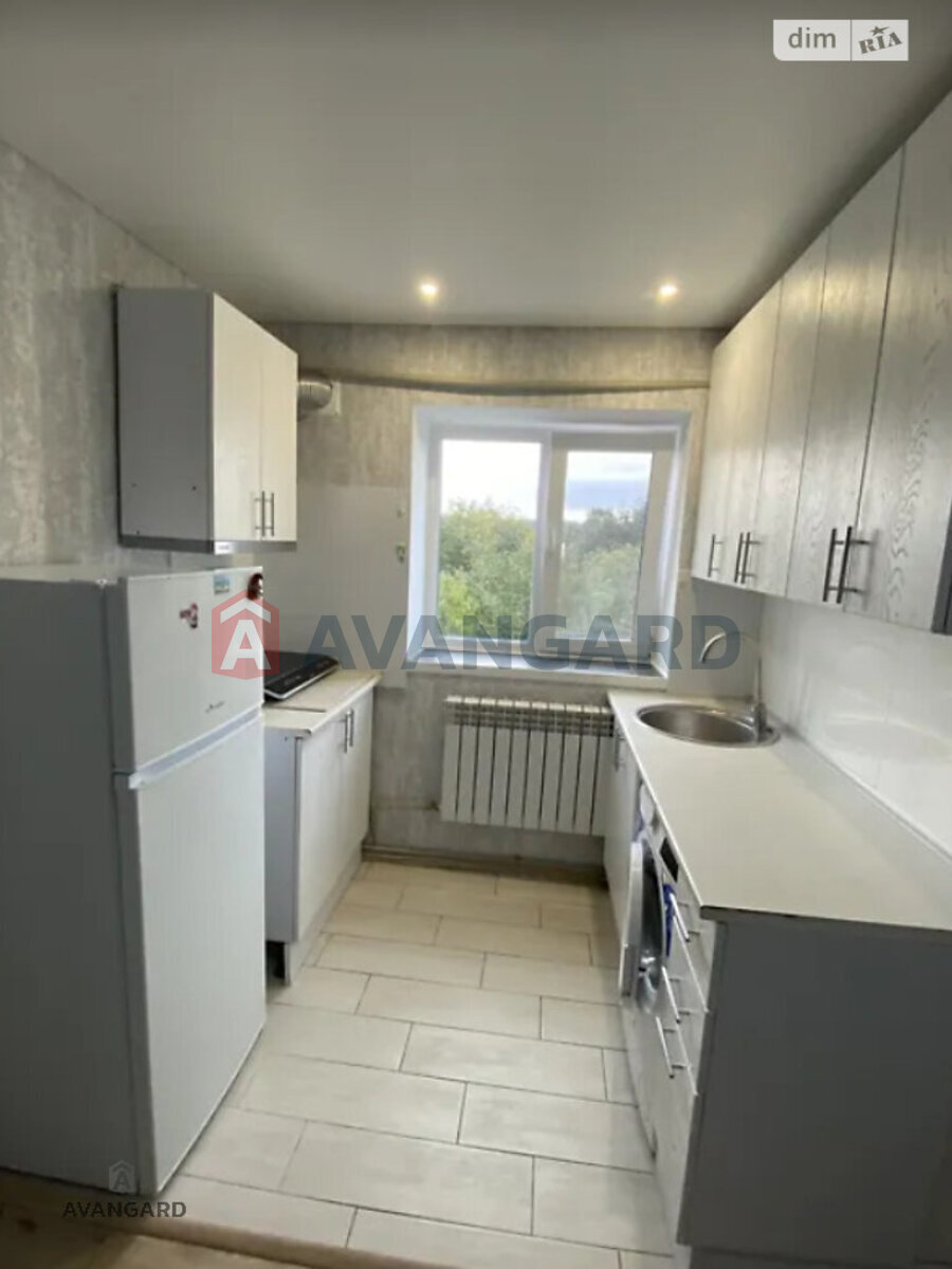 1 ��. ��������, 18/11/- ��. �., 2/2 ������ ���� 8