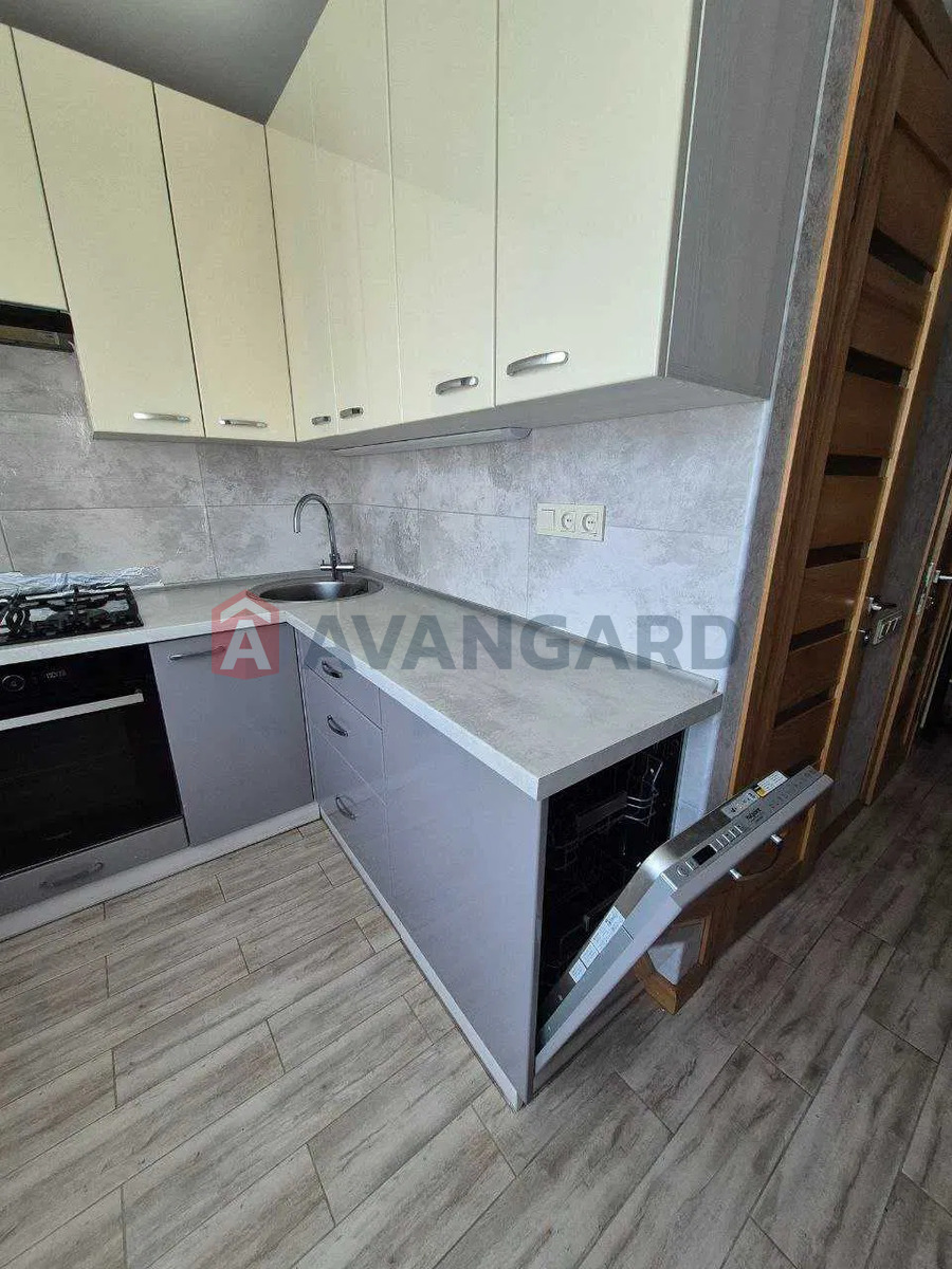 3 кім. квартира, 72/-/14 кв. м., 5/9 поверх фото 3 3 кім. квартира, 72/-/14 кв. м., 5/9 поверх фото 3