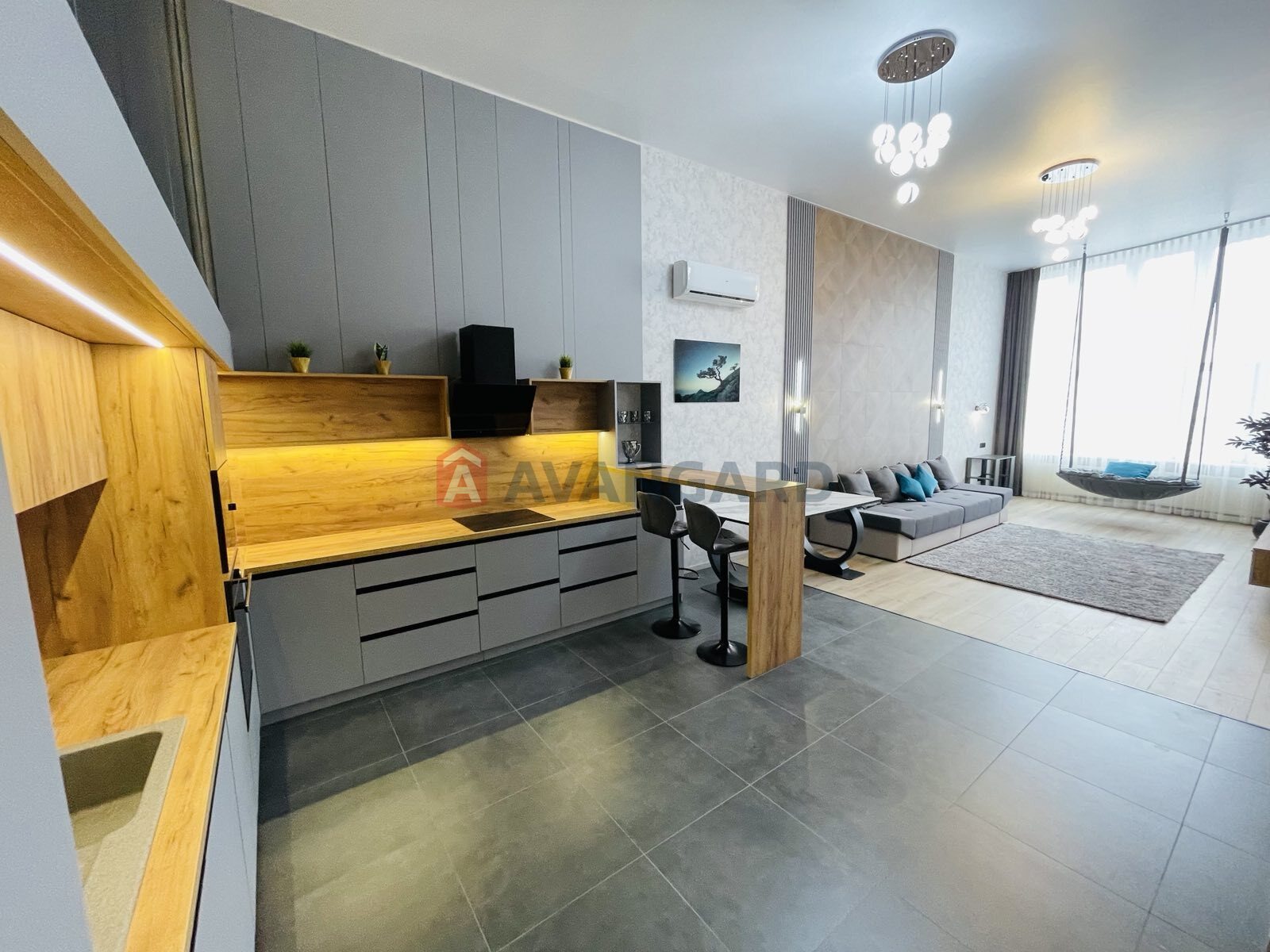 3 . , 132/-/20 . ., 18/18   8