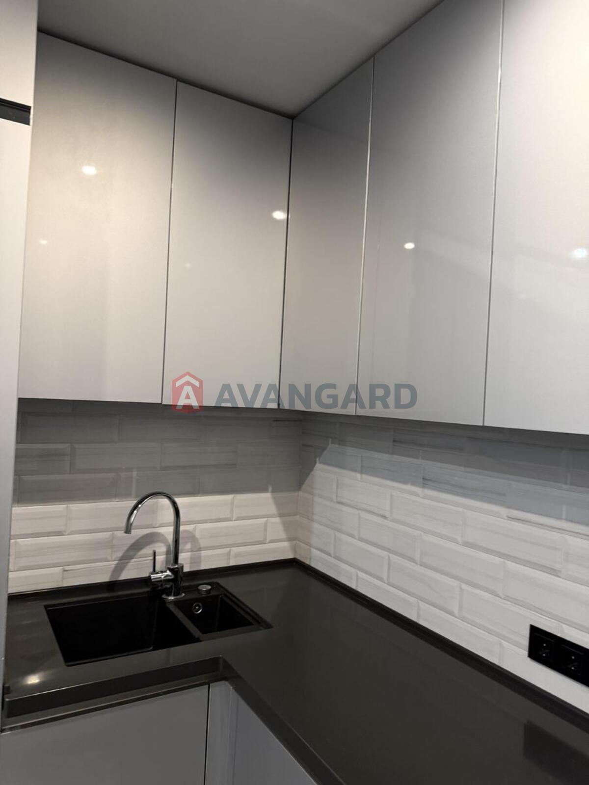 1 ��. ��������, 48/-/14 ��. �., 10/24 ������ ���� 7