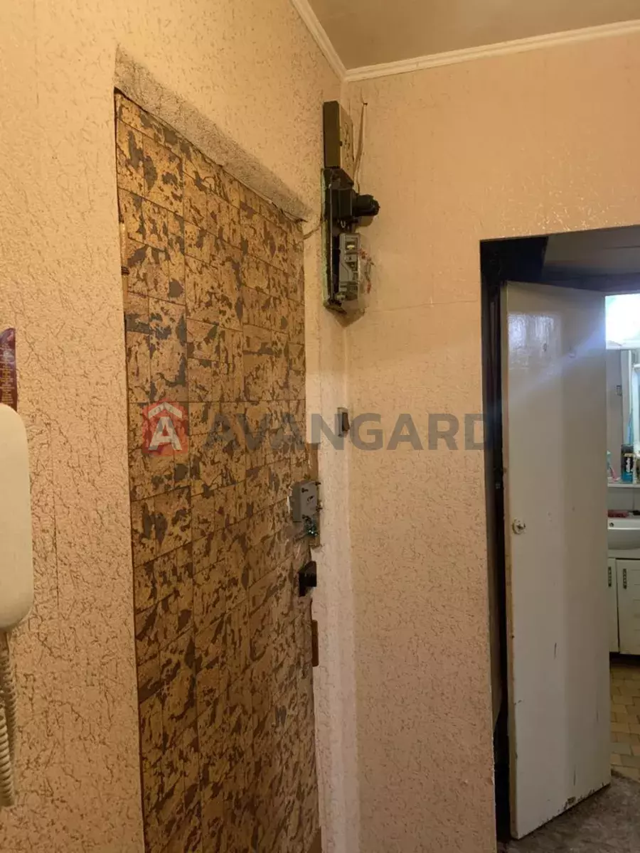 3 ��. ��������, 58/-/7 ��. �., 1/9 ������ ���� 12