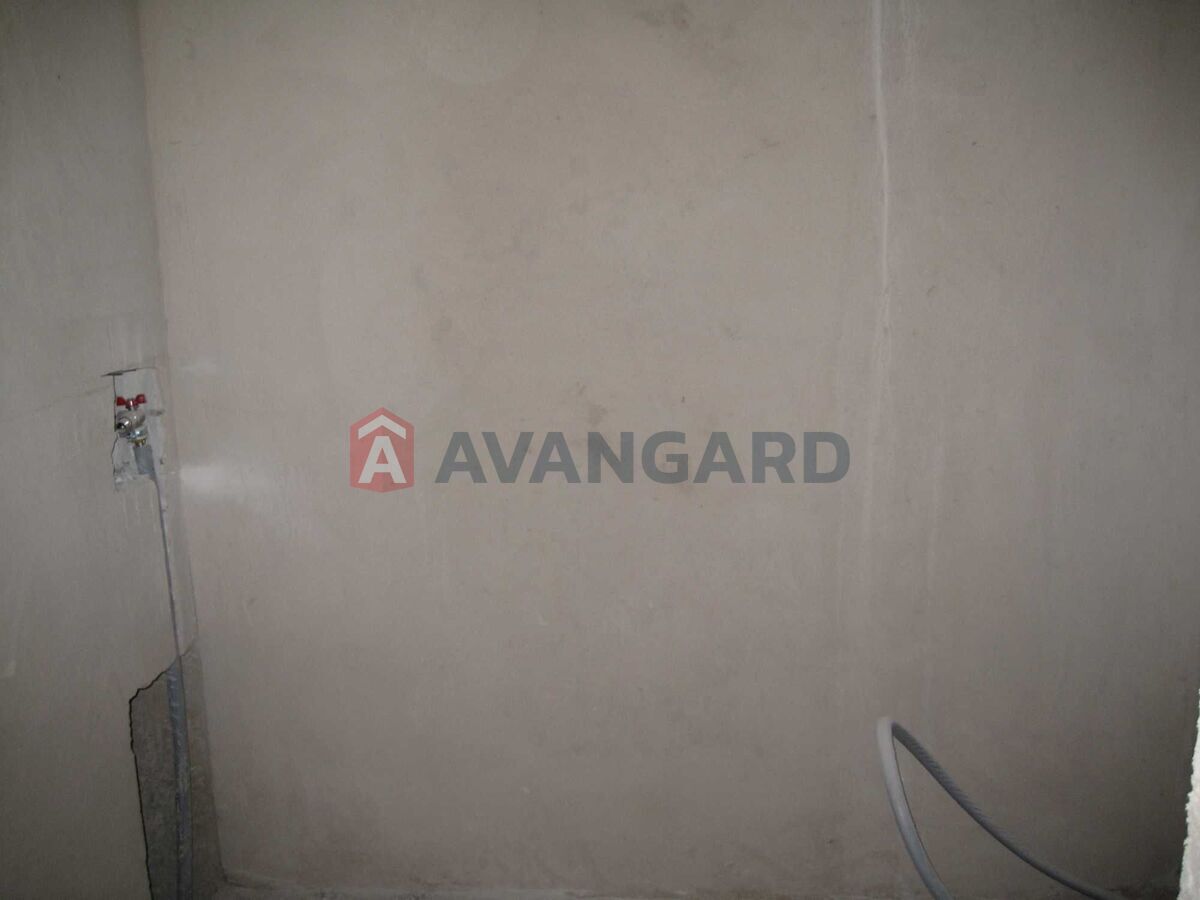 1 . , 38.9/-/14.3 . ., 3/4   1