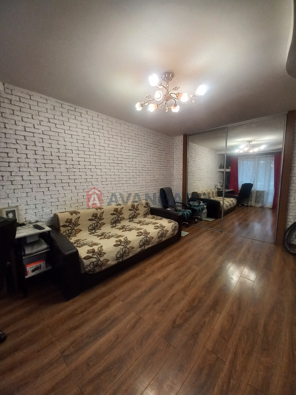 2 ��. ��������, 51/-/8 ��. �., 2/9 ������ ���� 1