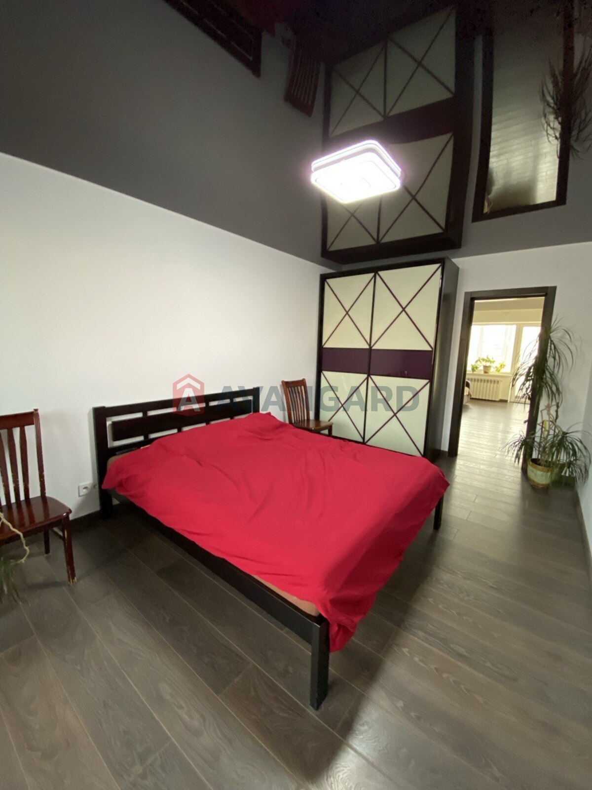 3 . , 70/-/8 . ., 4/9   12