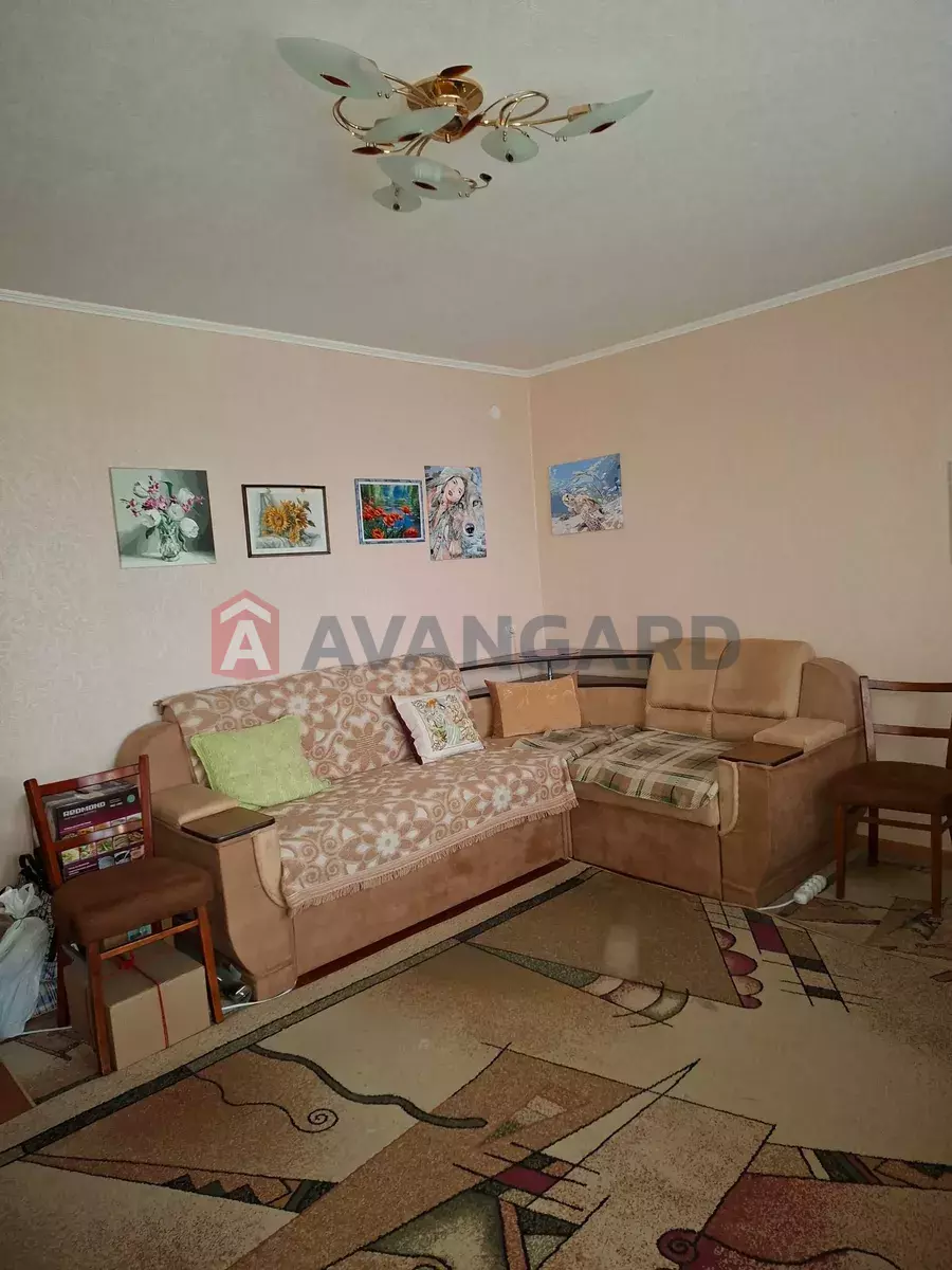 1 ��. ��������, 35/-/7 ��. �., 4/5 ������ ���� 3