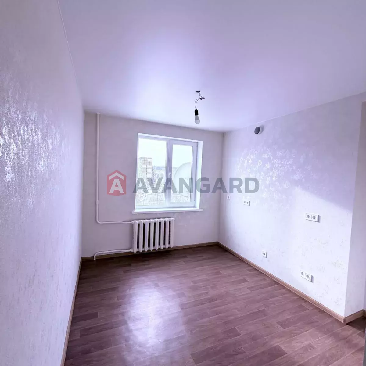 3 ����. ��������, 72/-/9 ��. �., 9/12 ���� ���� 6