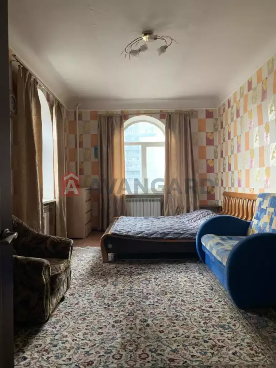 2 ��. ��������, 75/46/14 ��. �., 4/4 ������ ���� 3