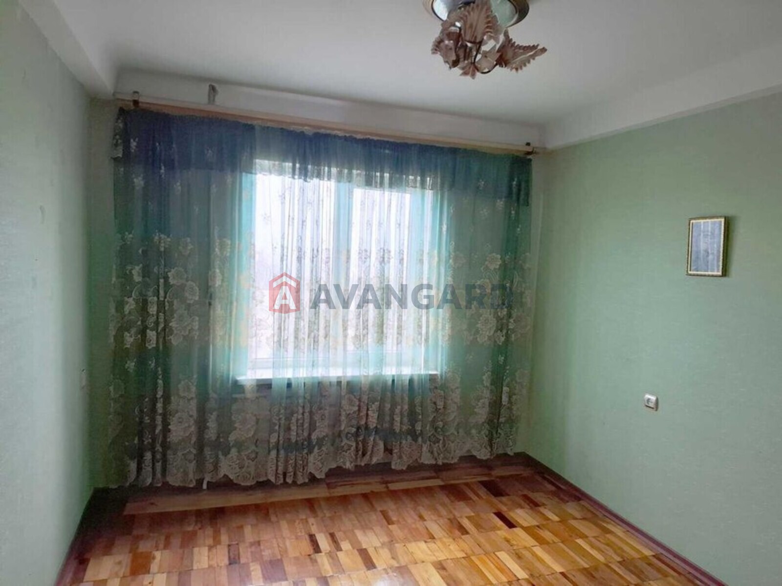 2 ��. ��������, 50/-/8 ��. �., 7/9 ������ ���� 7