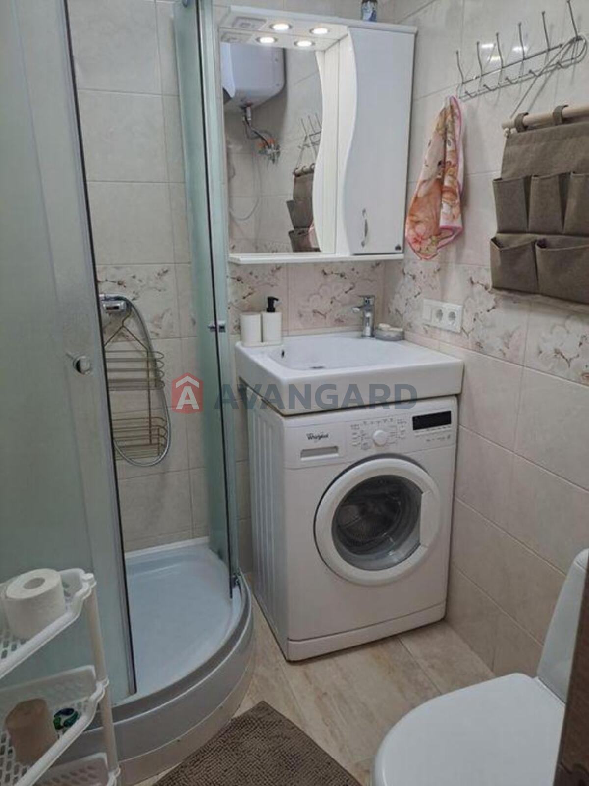 1 ����. ��������, 26/-/5 ��. �., 3/5 ���� ���� 7