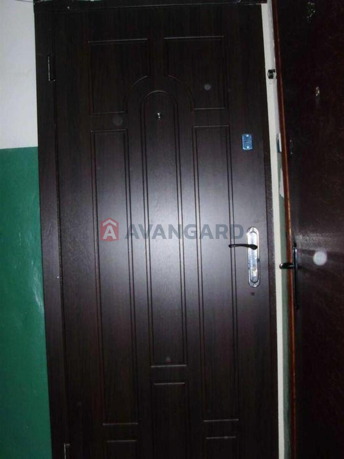 1 ��. ��������, 31/-/6 ��. �., 4/5 ������ ���� 8