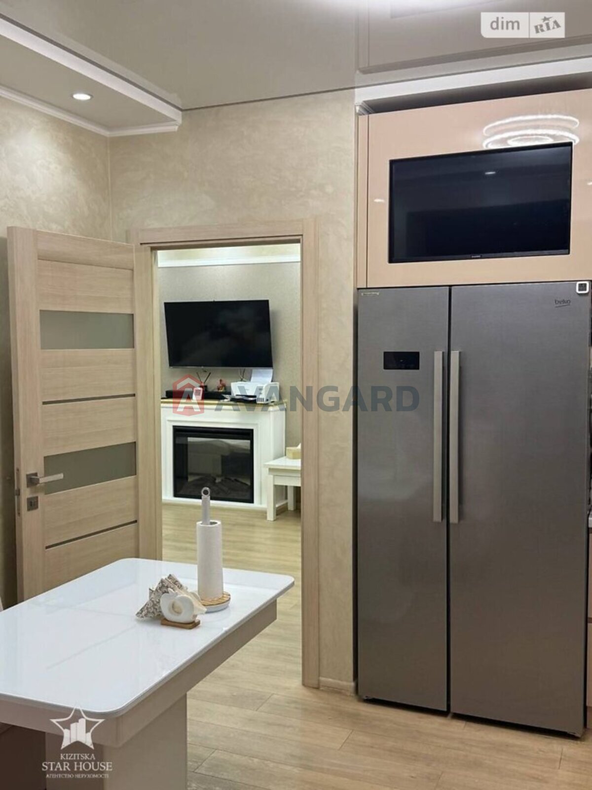 2 ��. ��������, 77/38/18 ��. �., 4/9 ������ ���� 8