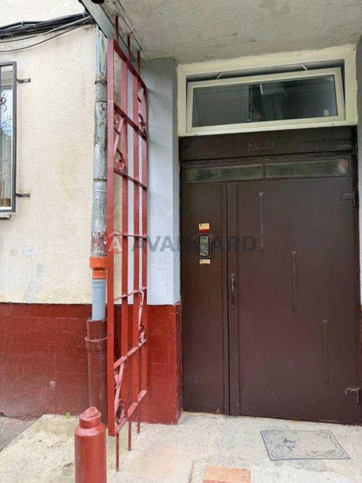2 ��. ��������, 43/-/5 ��. �., 3/5 ������ ���� 2