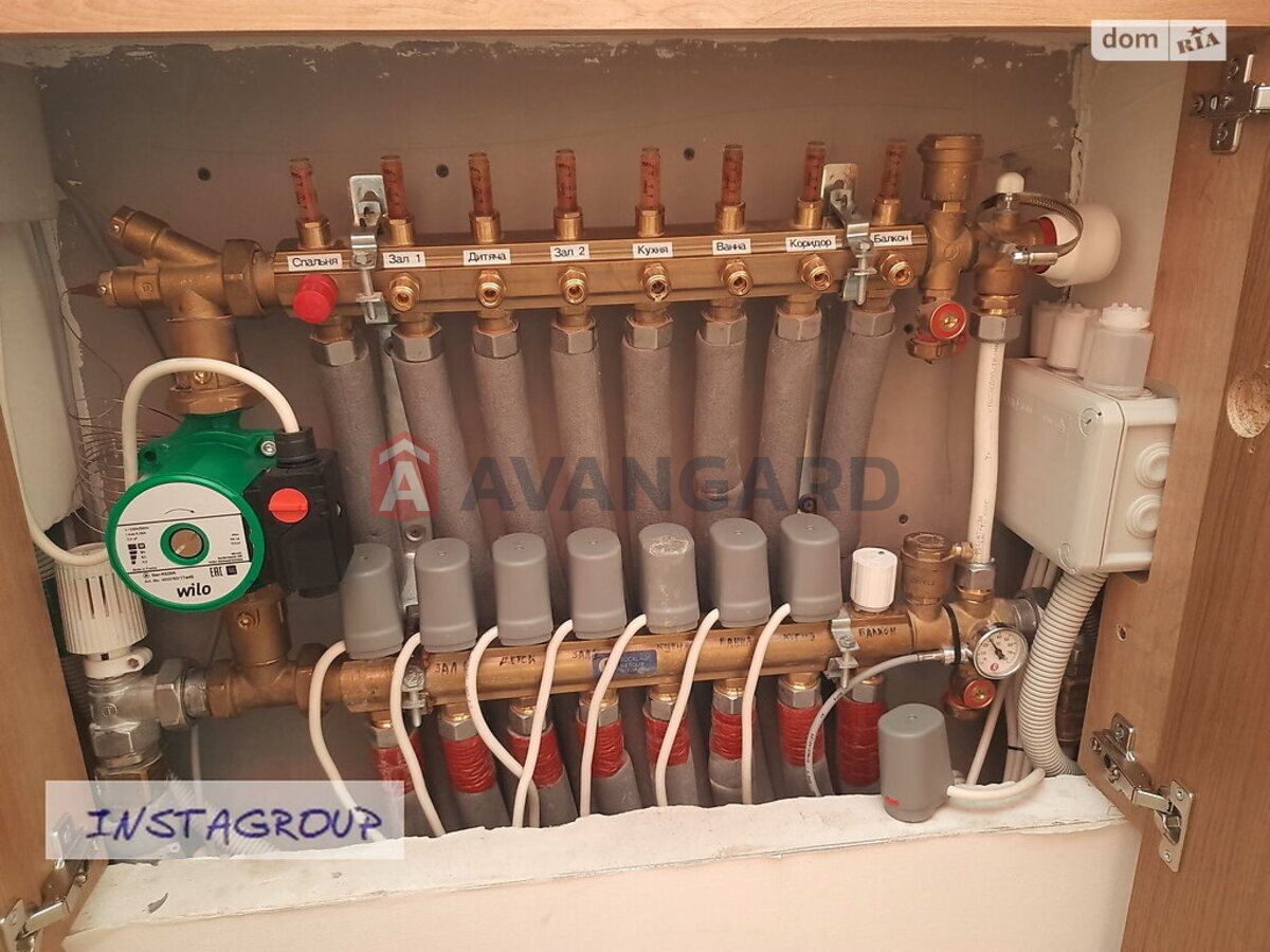 3 ��. ��������, 49/-/- ��. �., 3/4 ������ ���� 14