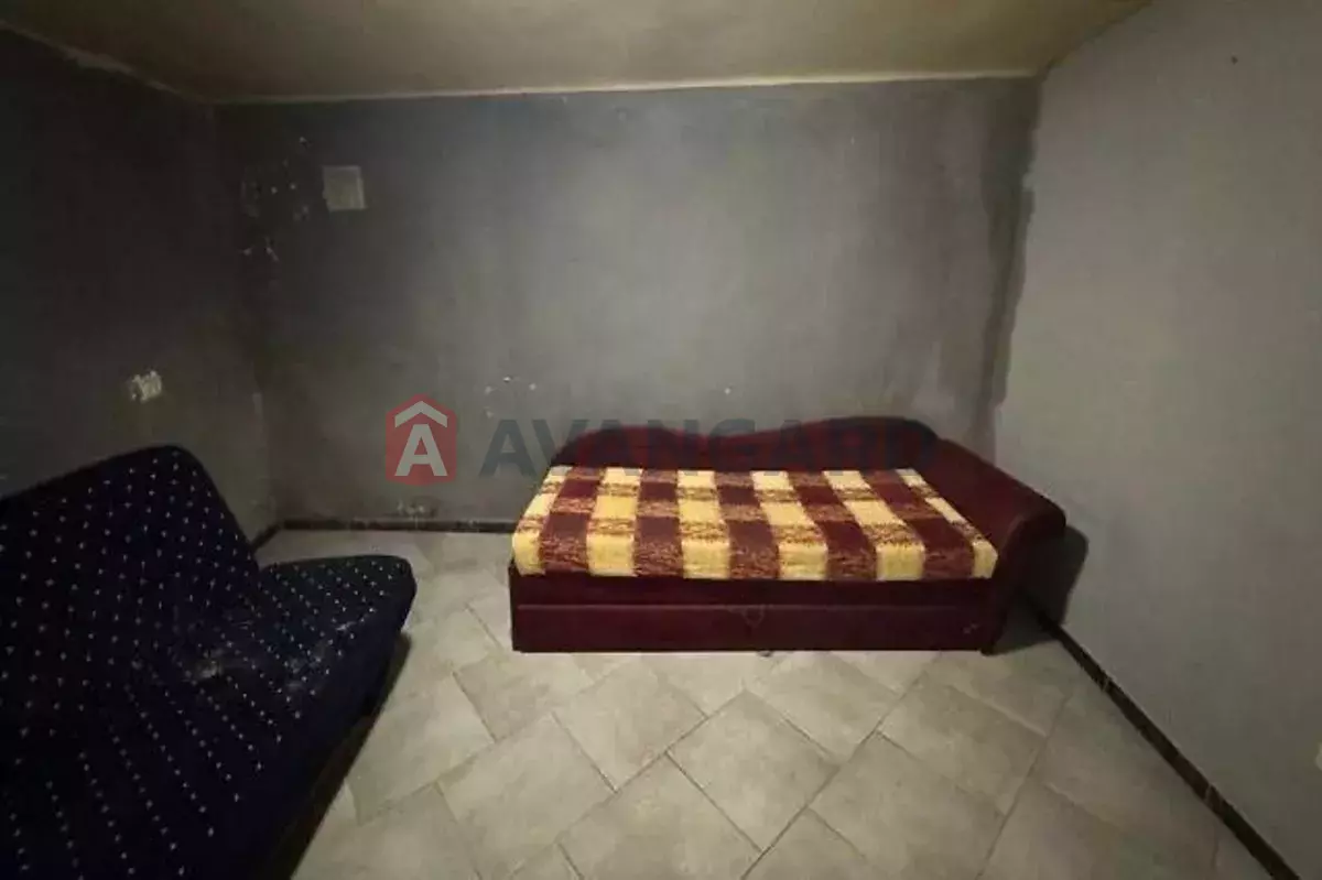 1 ��. ��������, 22/-/4 ��. �., 1/4 ������ ���� 11