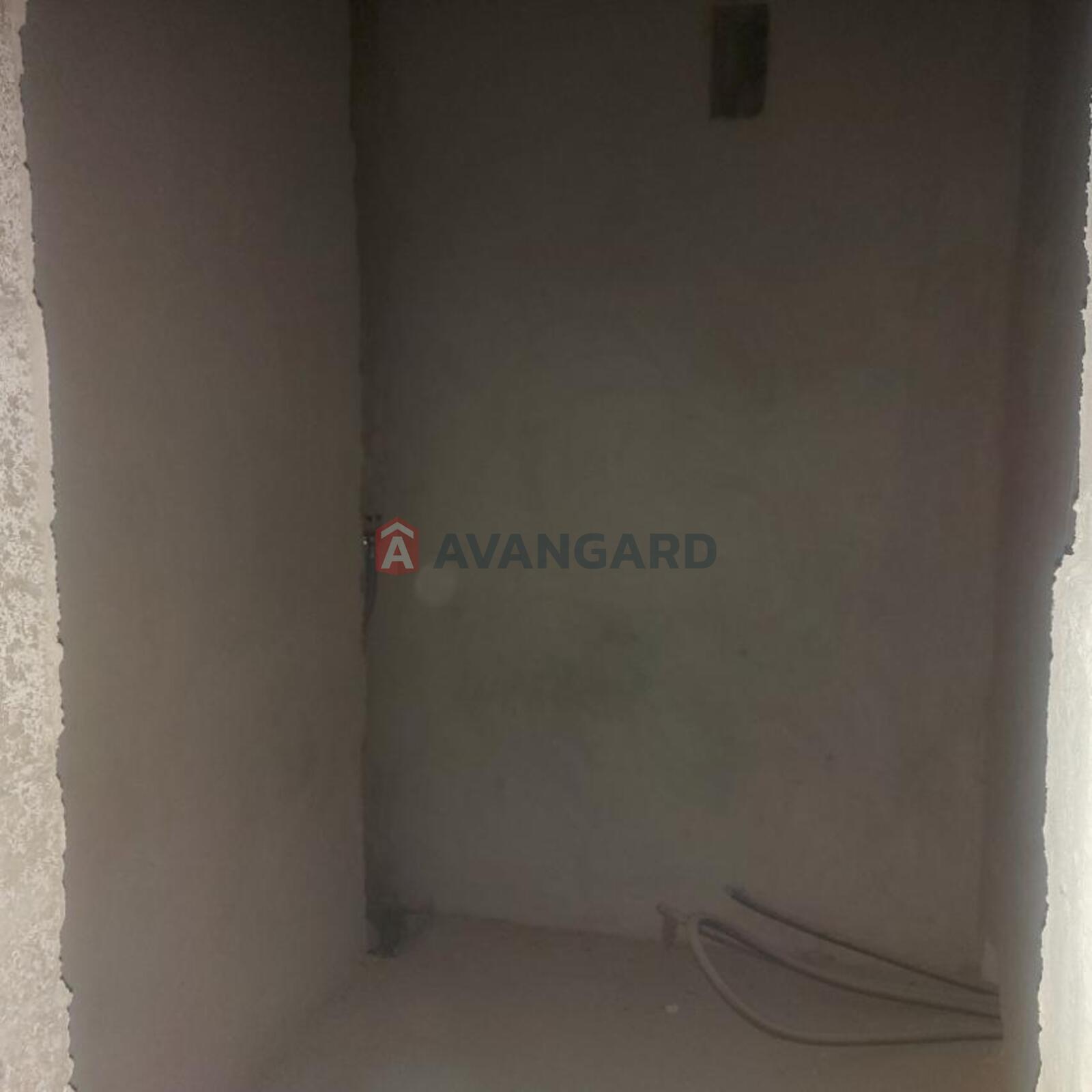 1 . , 38.9/-/14.3 . ., 3/4   6