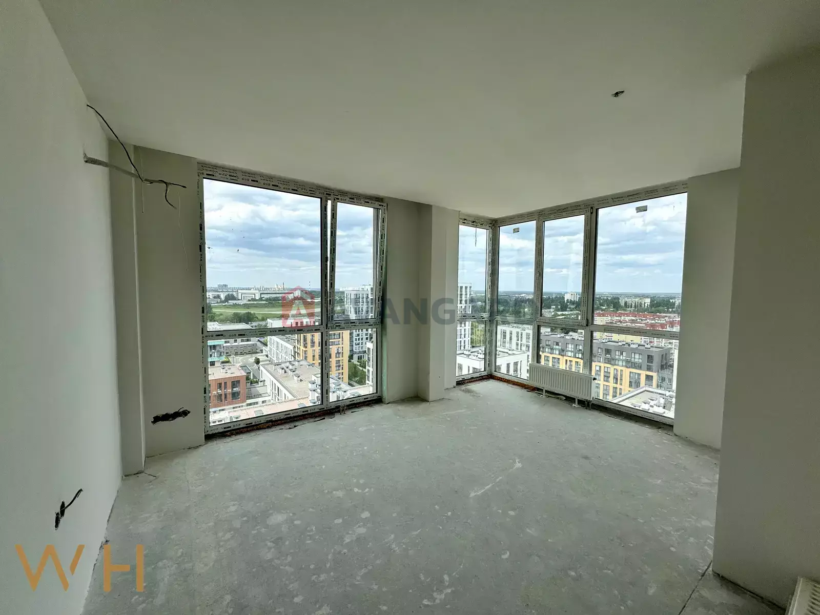 5 ��. ��������, 215/100/52 ��. �., 16/16 ������ ���� 14