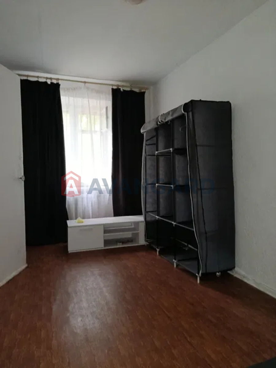 3 ����. ��������, 56/-/6 ��. �., 1/5 ���� ���� 3