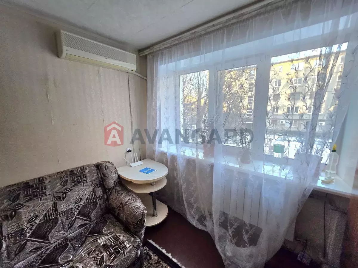 3 ��. ��������, 61/-/5 ��. �., 2/5 ������ ���� 7