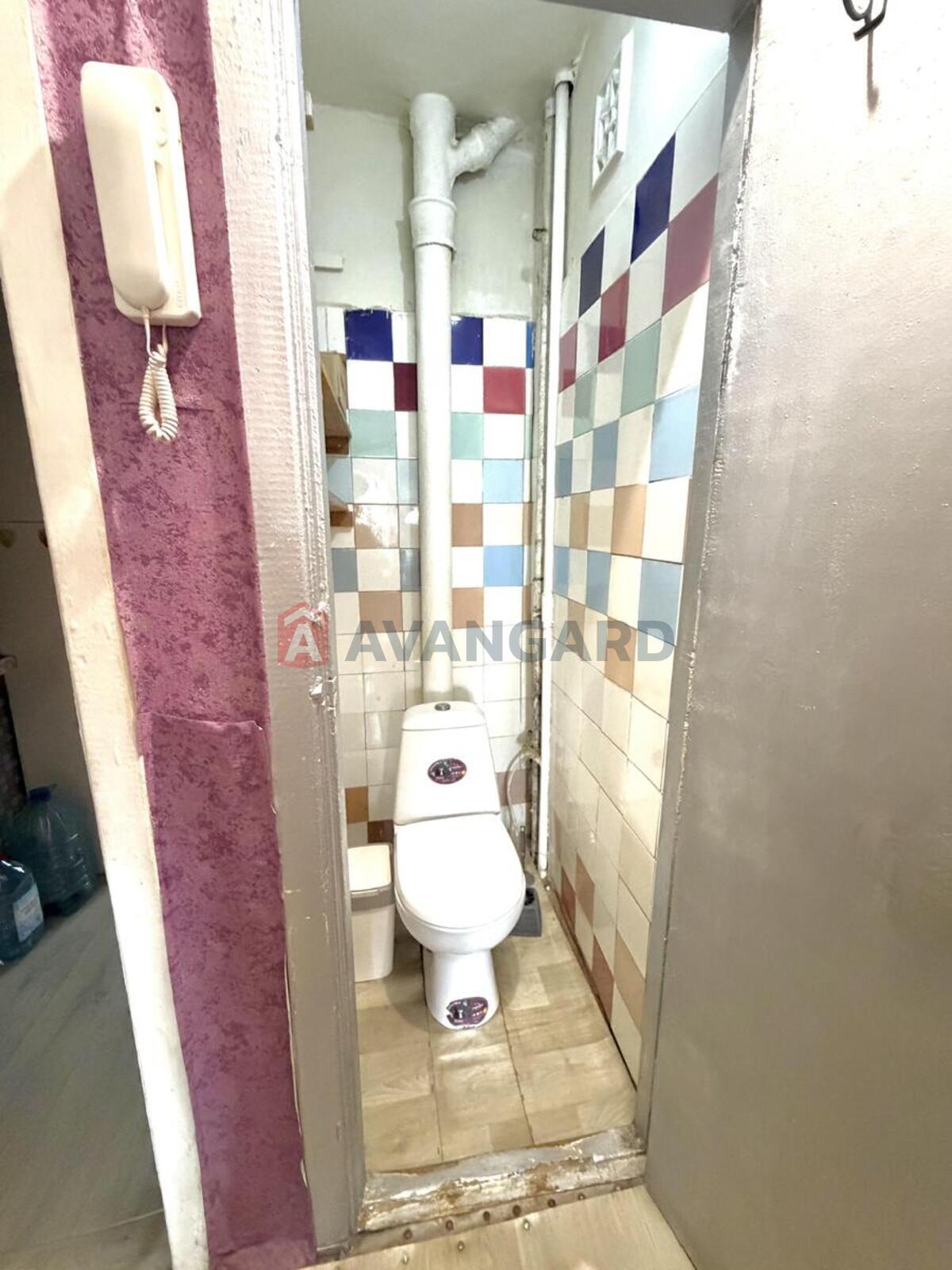 3 ��. ��������, 60/44/7 ��. �., 3/5 ������ ���� 8