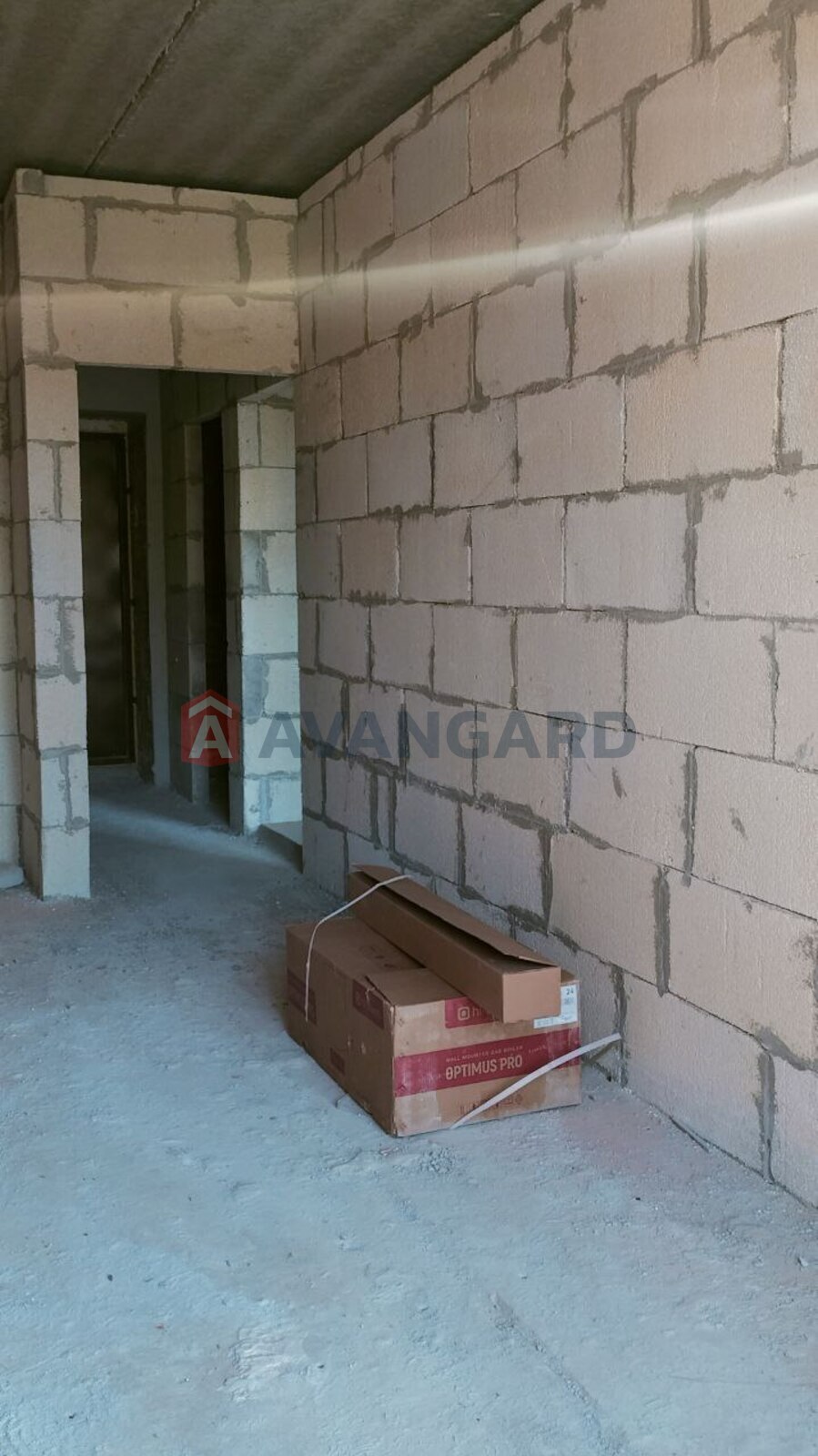 1 ��. ��������, 41/18/13 ��. �., 7/9 ������ ���� 14