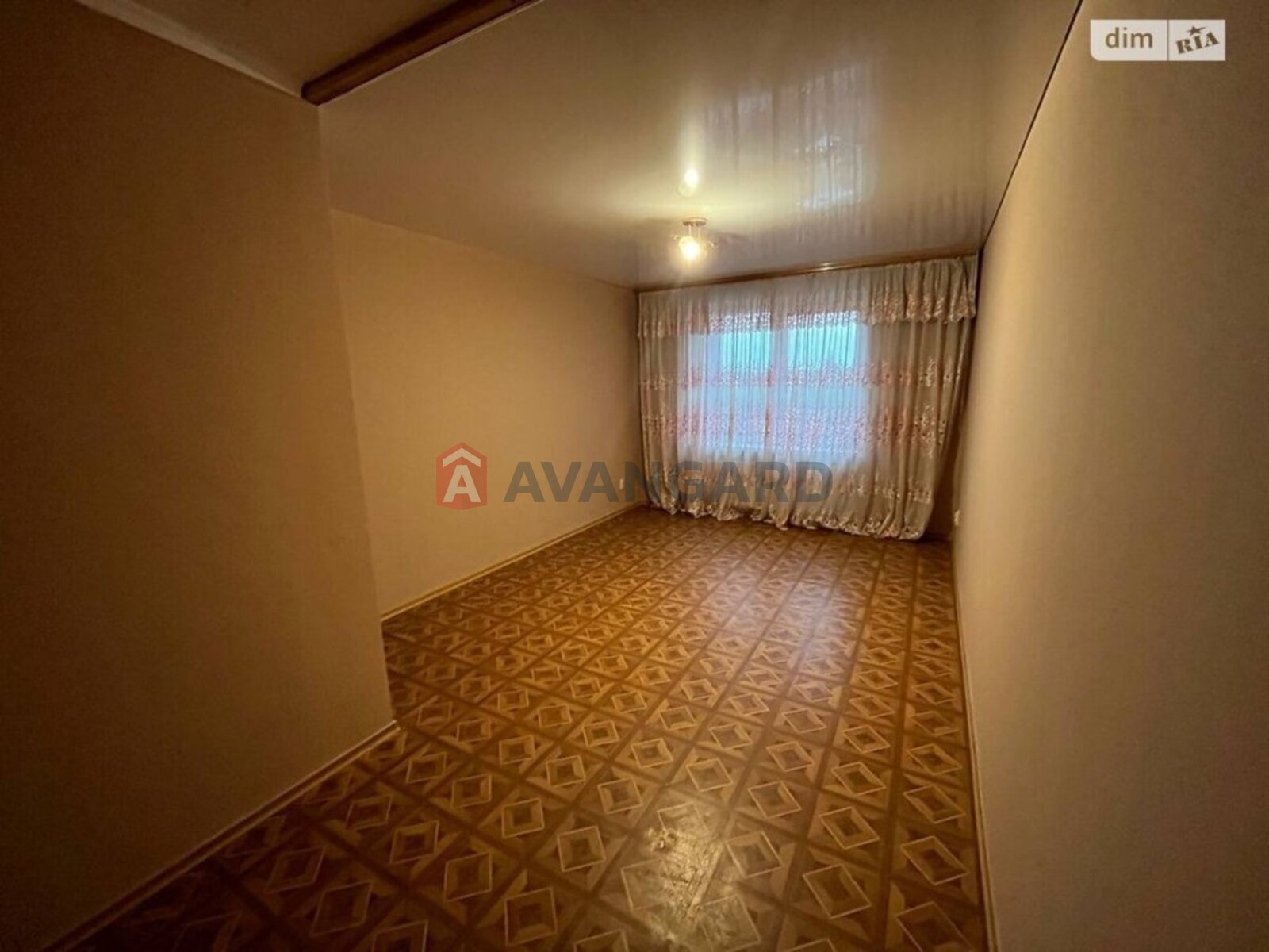 3 ��. ��������, 95/50/11 ��. �., 4/6 ������ ���� 14